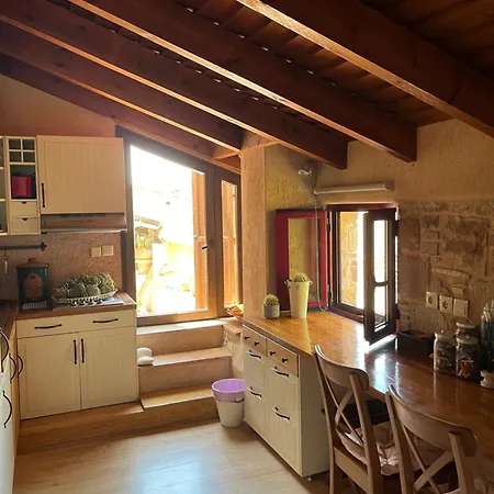 Beautiful 2Nd Floor Penthouse For Young Travelers Chios Town Exterior photo